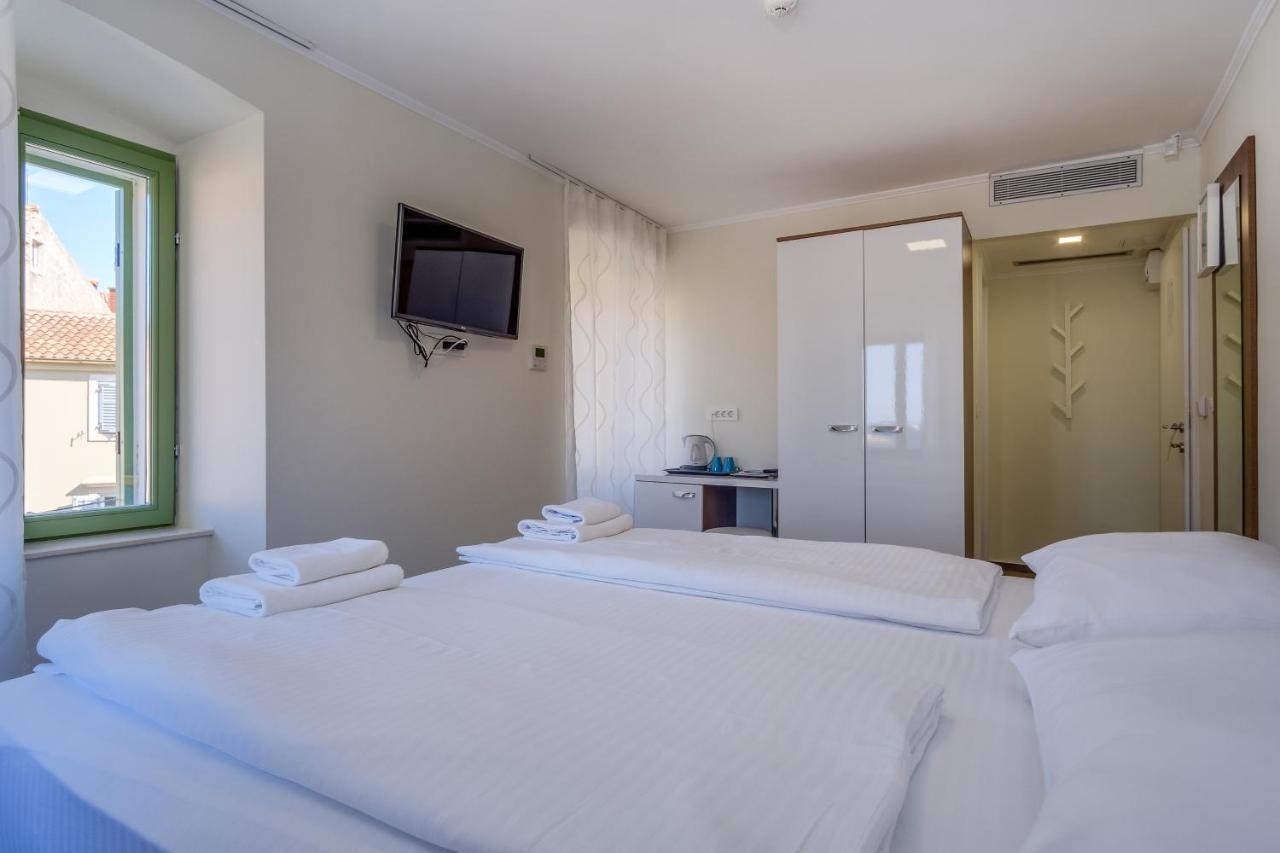 Hotel Vila Conte Veli Lošinj Exterior foto