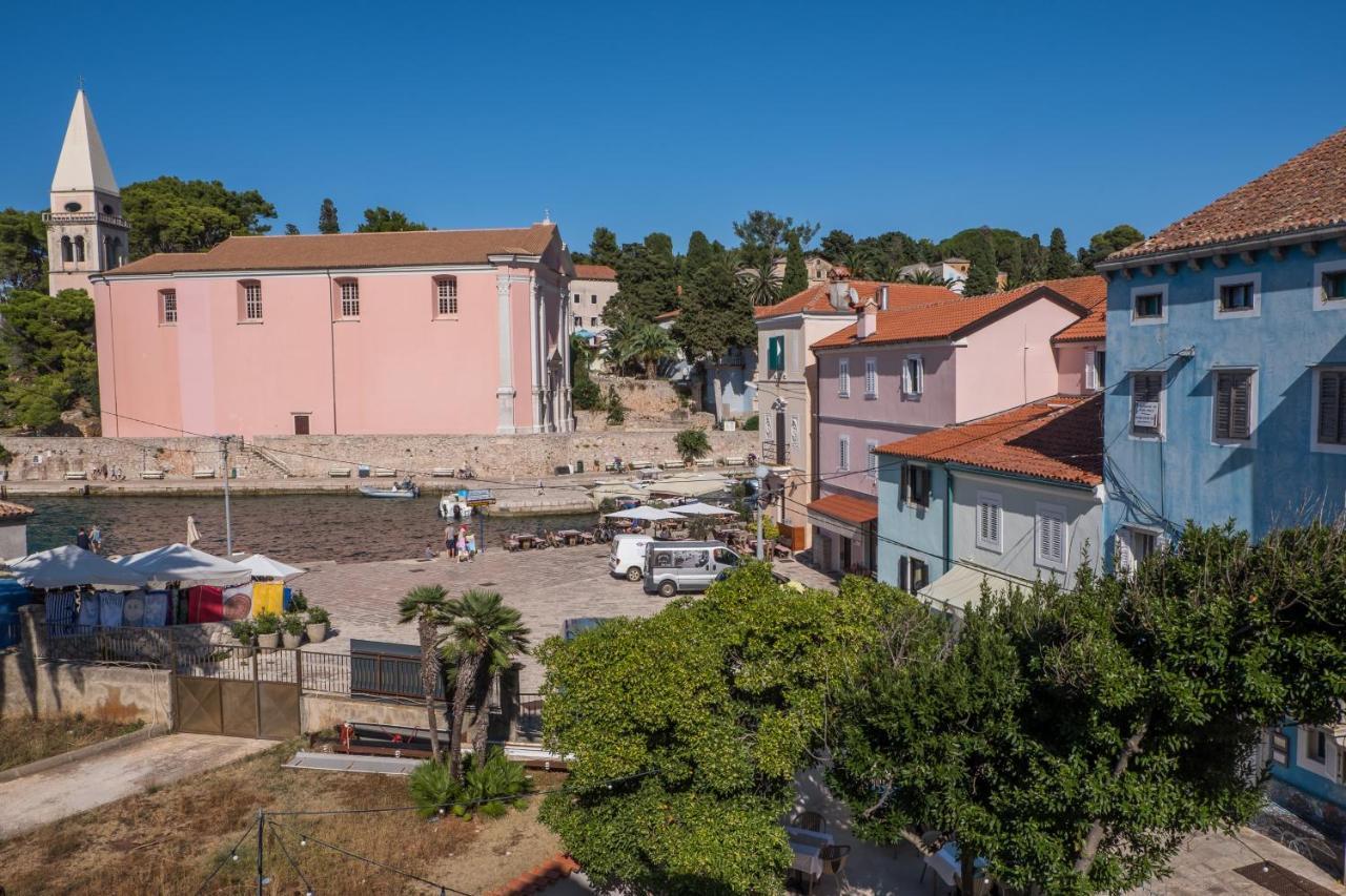 Hotel Vila Conte Veli Lošinj Exterior foto