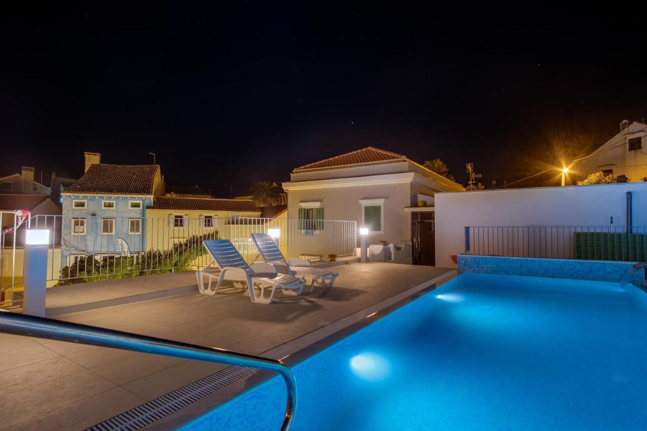 Hotel Vila Conte Veli Lošinj Exterior foto